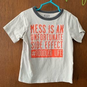 2T Children’s Place Graphic T-Shirt